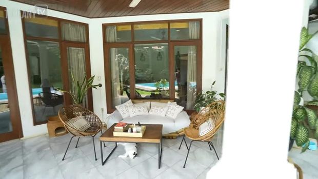 Rumah Sophia Latjuba Rumah Sophia Latjuba