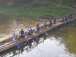 Tak Sarankan Warga Lewat Jembatan Sesek, Gibran: Safety-nya Kita Nggak Tahu