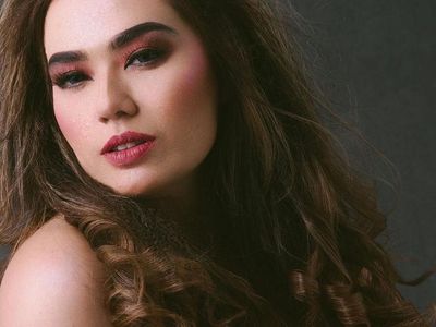 7 Potret Catherine Wilson yang Akan Dinikahi Anggota DPRD Idham Mase