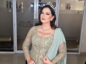Nikah Minggu Ini, Catherine Wilson Bakal Dapat Mahar Fantastis? Nikah Minggu Ini, Catherine Wilson Bakal Dapat Mahar Fantastis?