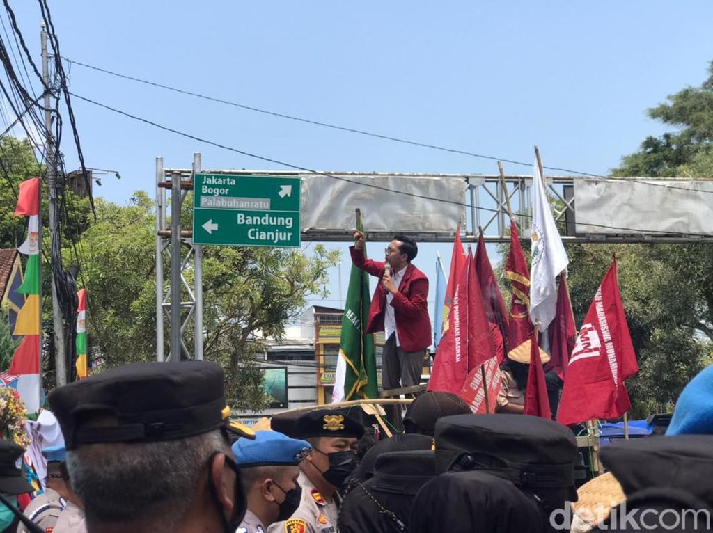 Mahasiswa Sukabumi Ungkap Ragam Masalah di Hari Tani Nasional Mahasiswa Sukabumi Ungkap Ragam Masalah di Hari Tani Nasional