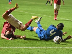 Bintang Timnas Indonesia, Egy Maulana Vikri, menjadi salah satu pemain yang menjadi sasaran tekel Curacao. (Foto: ANTARA FOTO/ADITYA PRADANA PUTRA)