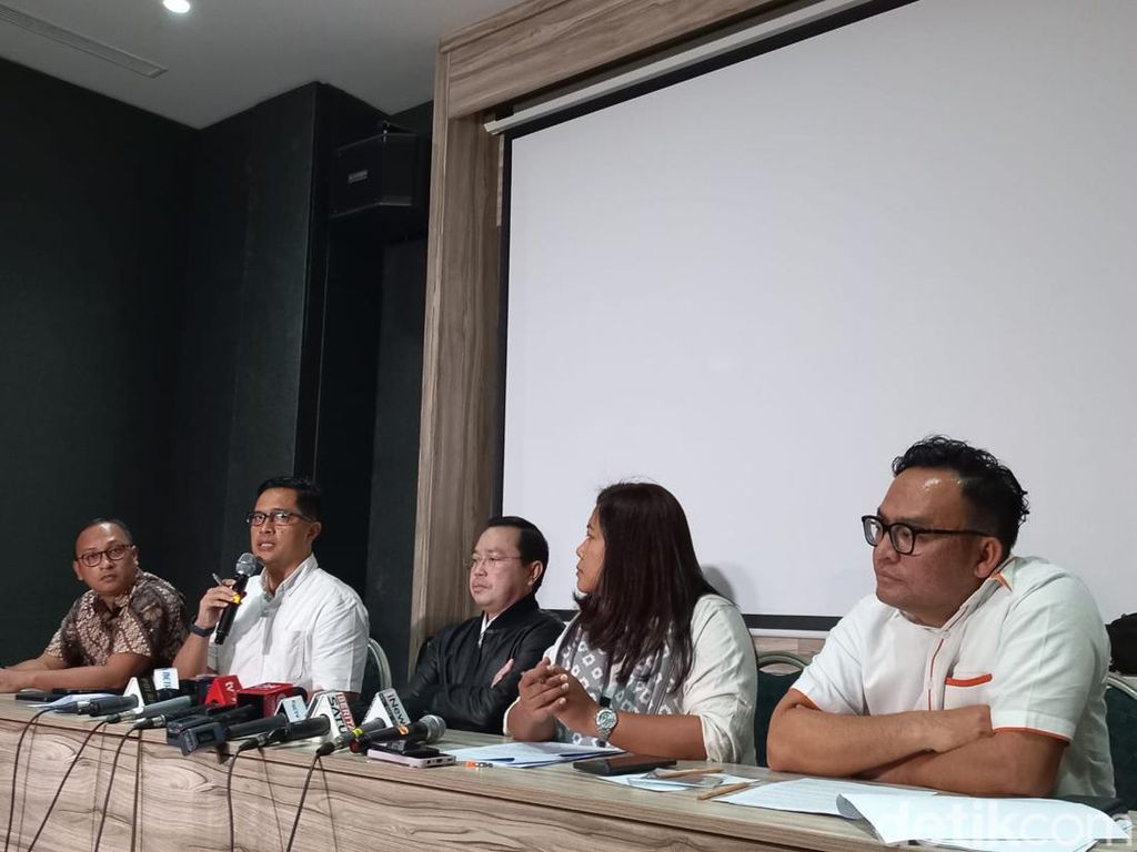 Eks Jubir KPK Diperkenalkan Khusus sebagai Pengacara Istri Ferdi Sambo