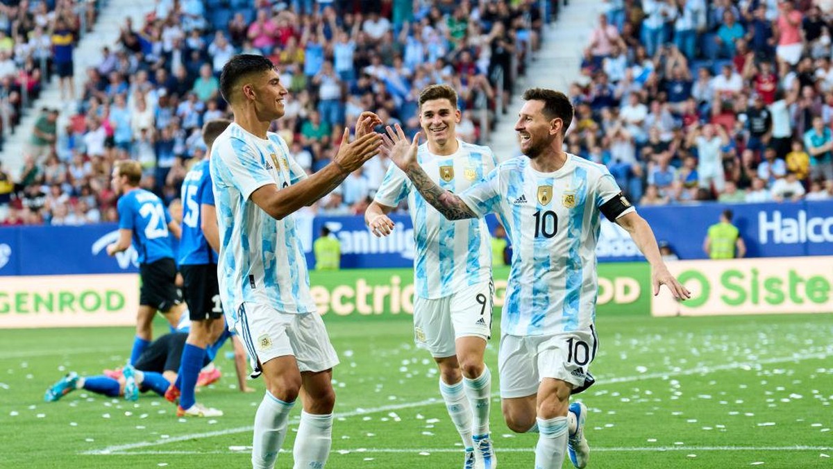 Jadwal pertandingan uji coba malam ini. (Foto: Getty Images)