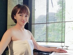 Geger Foto Bugil Presenter Taiwan Ini Tersebar di Dunia Maya