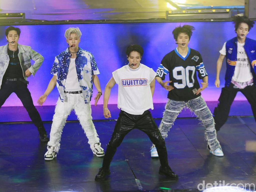 NCT DREAM Sukses Panaskan Panggung Korean Wave 2022 NCT DREAM Sukses Panaskan Panggung Korean Wave 2022