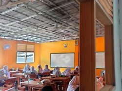 Tangan-tangan Menaruh Titipan di PPDB SMA/SMK Negeri Banten