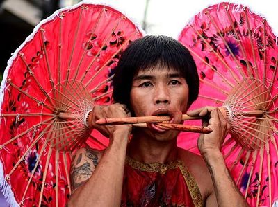 Mengerikan! Festival Vegetarian di Thailand, Gak Kuat Jangan Lihat