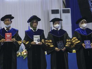 Universitas Pancasila Kukuhkan 5 Guru Besar Sekaligus