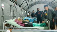 Potret Kepanikan di RS Saat Warga Madina Keracunan Gas PT SMGP