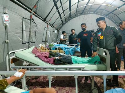 Potret Kepanikan di RS Saat Warga Madina Keracunan Gas PT SMGP