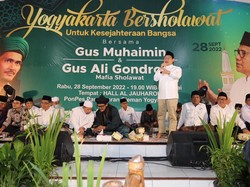 Selawat Bareng Mafis, Ketum PKB Doakan Keselamatan untuk Indonesia
