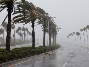 Dunia Hari Ini: Badai Ian Hantam Florida, Jutaan Orang Diminta Mengungsi Dunia Hari Ini: Badai Ian Hantam Florida, Jutaan Orang Diminta Mengungsi