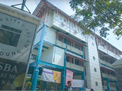 Mahasiswa Unisba Dilarang Pakai Anting-Kaus Oblong di Kampus