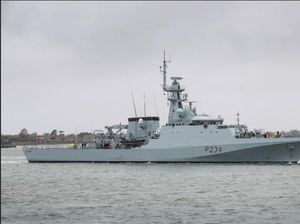 Kapal Ramah Lingkungan Milik Angkatan Laut Inggris Bakal Sambangi Bali Kapal Ramah Lingkungan Milik Angkatan Laut Inggris Bakal Sambangi Bali