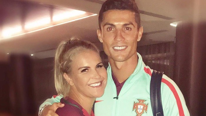 Katia Aveiro, kakak Cristiano Ronaldo