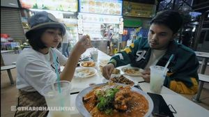 Kulineran Romantis Thariq Halilintar dan Fuji Saat di Singapura