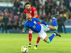Pelatih Brasil: Tunisia Mau Bikin Neymar Absen di Piala Dunia 2022