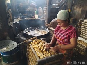 Tahu Magelang Mengecil gegara Naiknya Harga Kedelai Tahu Magelang Mengecil gegara Naiknya Harga Kedelai