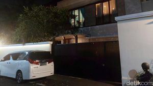 Penampakan Rumah Mewah Rizky Billar, Ternyata Cuma Ngontrak