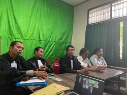 Sidang Kasus Korupsi BUMDes Mekar Laba, 1 Terdakwa Hamil Tua