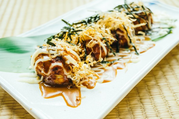 Takoyaki di Osaka/Foto: Freepik/lifeforstock wisata kuliner makanan khas Jepang