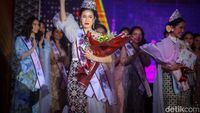 Potret Cantik Tania Putri Pariwisata Indonesia 2022 Berkebaya Bali