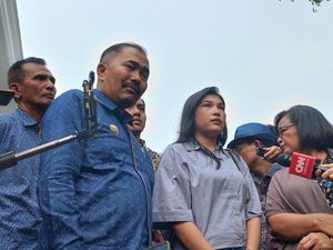 Muncul ke Publik, Kekasih Yoshua Minta Sambo dkk Dihukum Seadil-adilnya