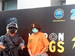 WN Inggris-Australia Kemas Heroin Pakai Kondom Dimasukkan Dubur