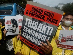 Aksi Mahasiswa Kritisi Kinerja Pemerintah