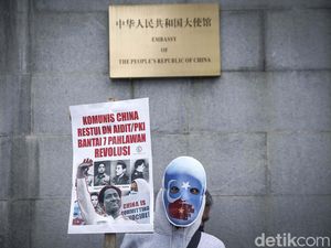 Aksi Memperingati G30S/PKI di Kedubes China