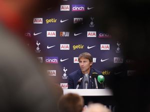 Conte Mau Lanjut di Tottenham atau Tidak?