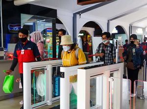 Syarat Perjalanan Naik Kereta Api di Momen Libur Nataru Syarat Perjalanan Naik Kereta Api di Momen Libur Nataru