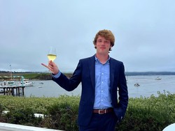 Sosok Daniel, TikToker yang Videonya Bikin Bos Apple Dipecat