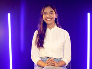 Dere Belajar Nyanyi dari Jingle Iklan Dere Belajar Nyanyi dari Jingle Iklan