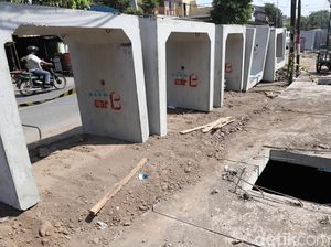 Alasan Walkot Eri Bangun Drainase Secara Serentak di Tahun Ini Alasan Walkot Eri Bangun Drainase Secara Serentak di Tahun Ini