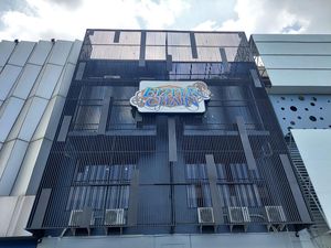 Mengangkat Ilustrator Lokal ke Mata Dunia