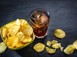 10 Makanan dan Cemilan yang Bisa Bikin Gemuk Badan