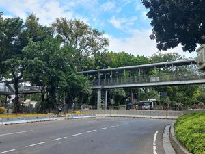 Jalan Medan Merdeka Barat Jakpus Ditutup Jelang Demo Mahasiswa