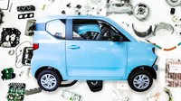Ini Isi Jeroan Mobil Listrik Mungil Wuling Hongguang Mini EV di China
