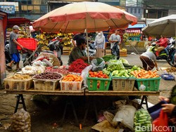 Harga Cabai Merah Besar Terjun di Denpasar Sore Ini