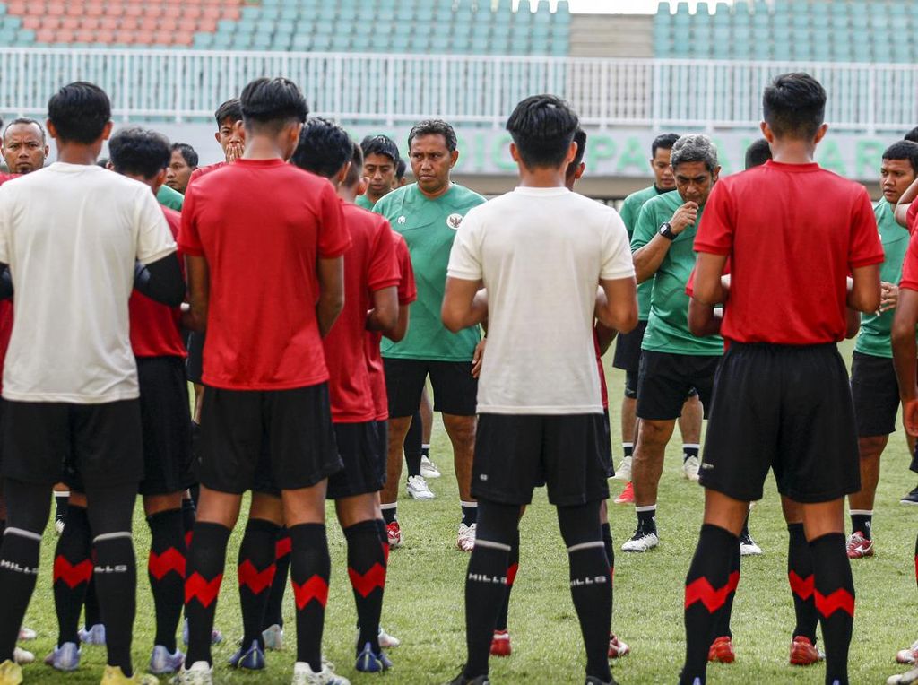 Indonesia U-17 Vs Malaysia: Bima Sakti Siapkan Kejutan di Laga Pamungkas