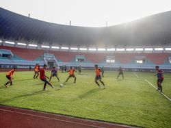 Sepak Bola dan Asuransi