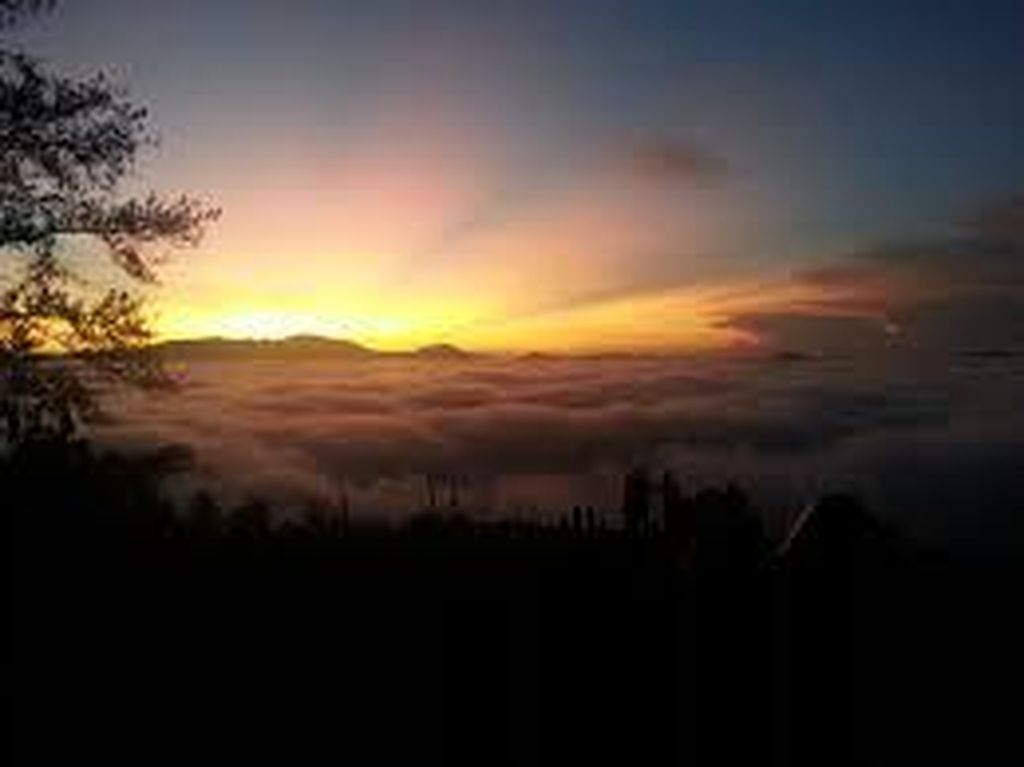 Negeri di Atas Awan Toraja, Panorama Alam dari Ketinggian 1.300 Mdpl