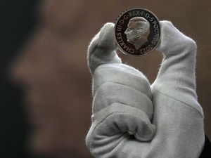 Penampakan Uang Koin Bergambar Raja Charles III