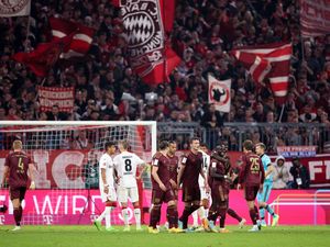 Bayern Vs Leverkusen: Die Roten Pesta 4-0