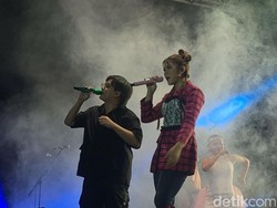 Tiara dan Arsy Ajak Lautan Penonton di Jatim Expo Sing Along