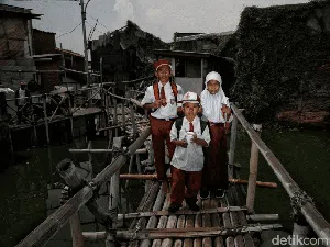 Kampung Apung yang Terendam Banjir Abadi 3 Dekade