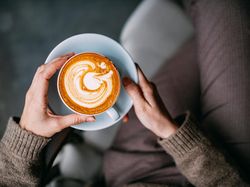 Rutin Minum 2-3 Cangkir Kopi Setiap Hari Bisa Turunkan Risiko Penyakit Jantung