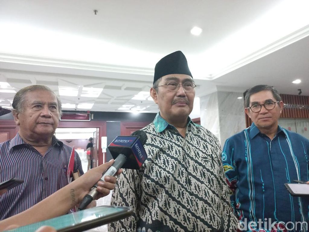 Soal Skandal Perubahan Putusan MK, Ini Kata Jimly Asshiddiqie Soal Skandal Perubahan Putusan MK, Ini Kata Jimly Asshiddiqie